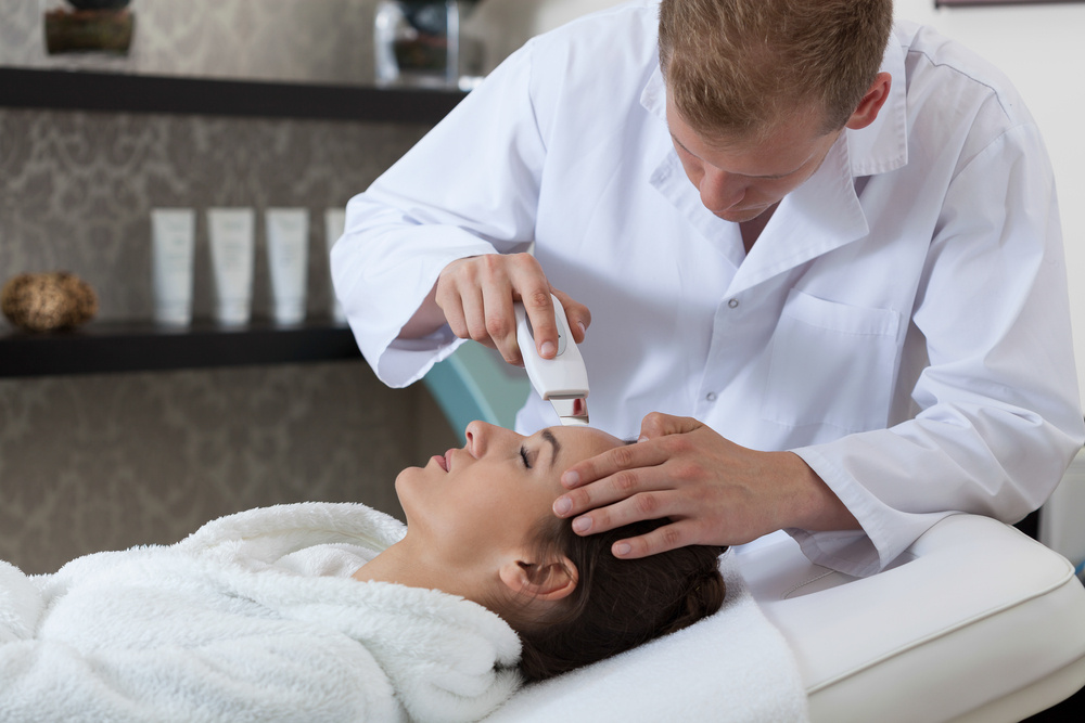 Essential Guide to Cosmetology License Verifications for HR Professionals